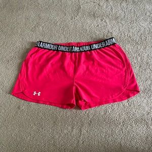 UNDER ARMOUR SHORTS